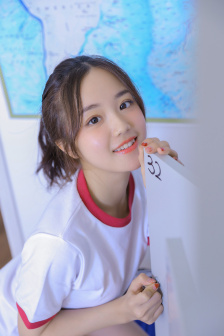 三个人玩我一个人什么感觉